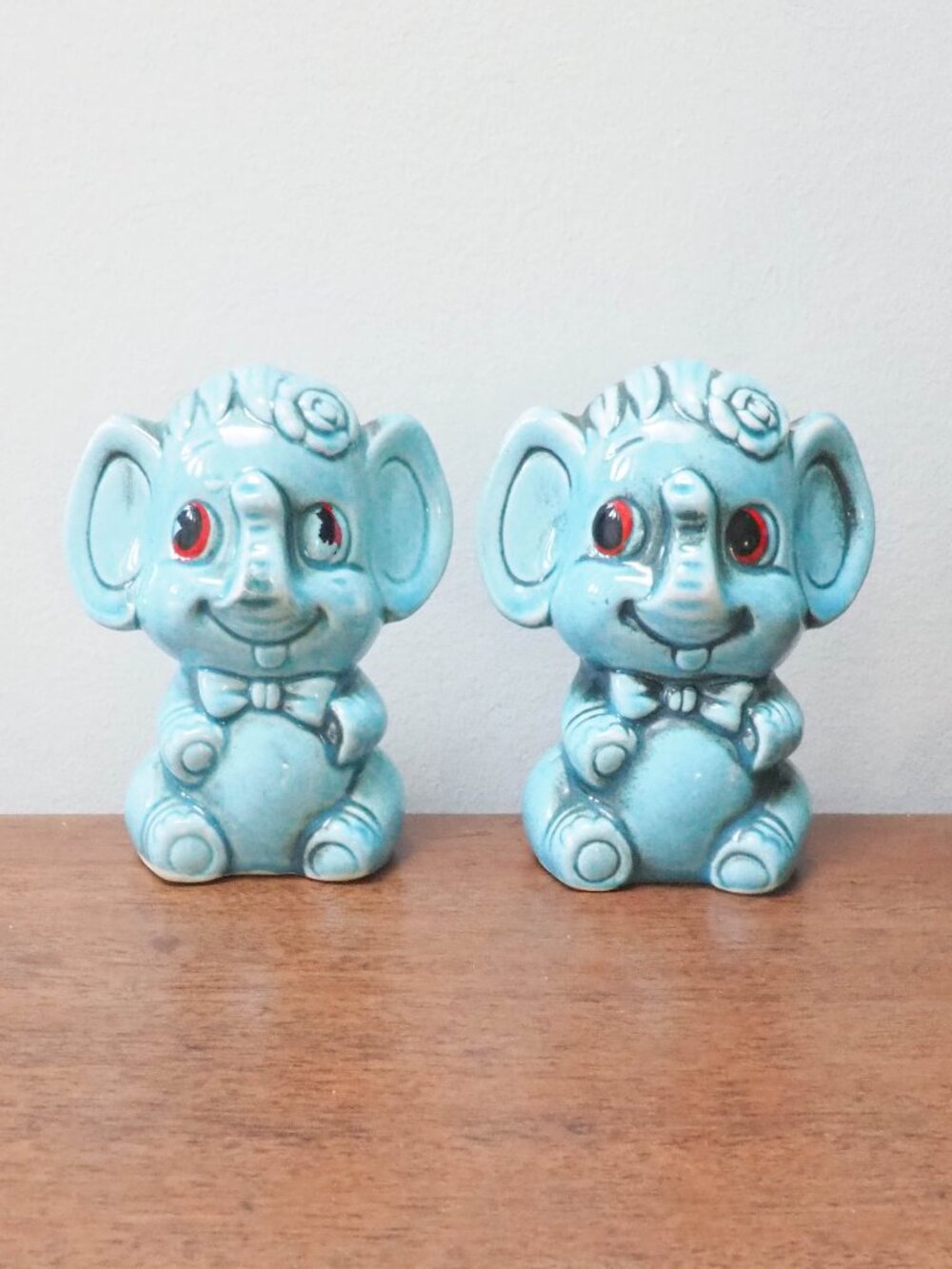 Vtg Ceramic Elephant Shakers - Vintage Blue Elephant Salt and Pepper - Japan
